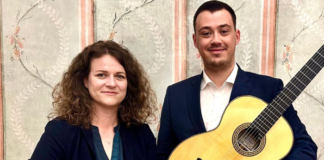 Hudba ktorá spája gitaru a violu ožije na Konzervatóriu v Žiline